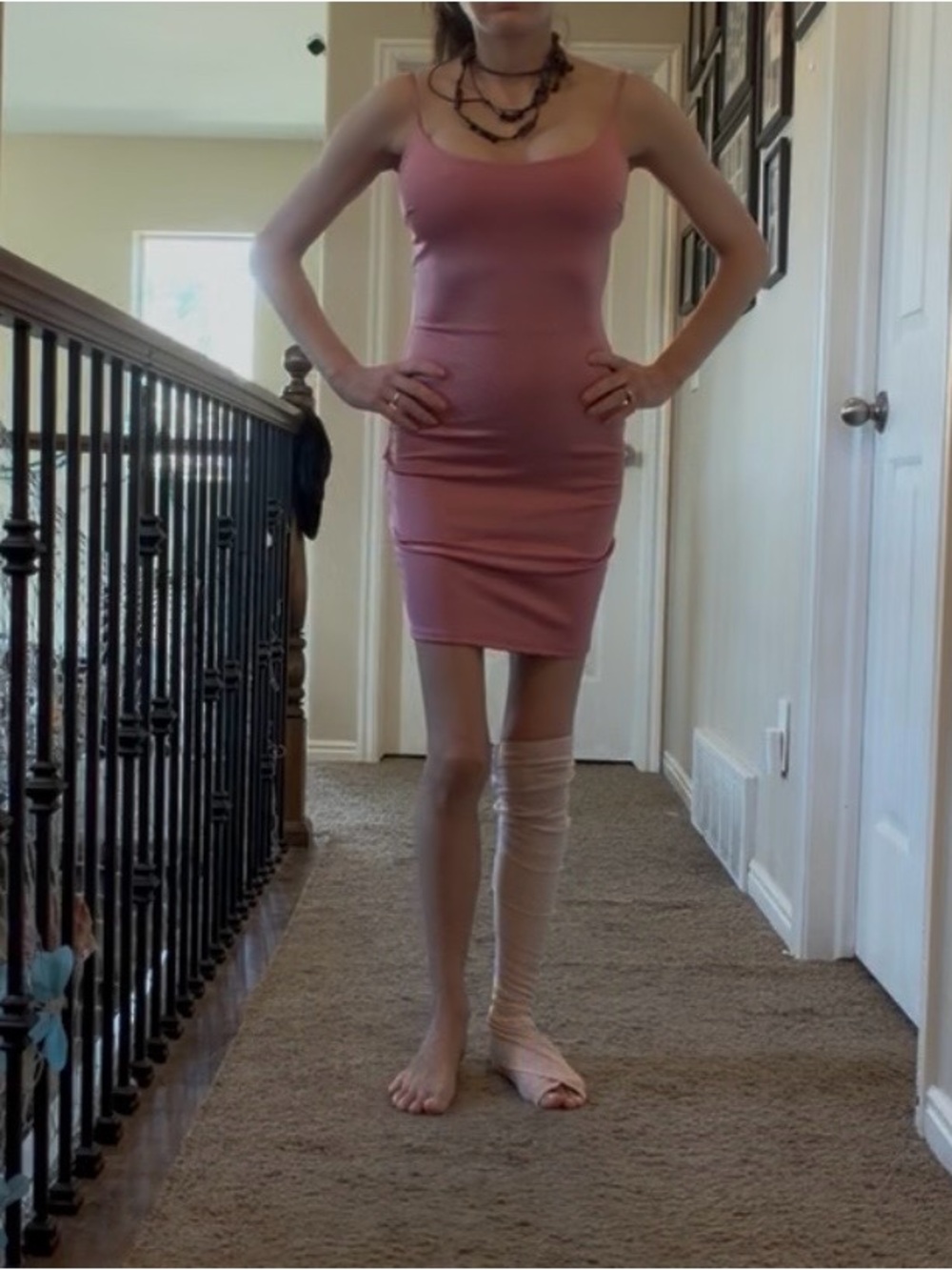 NWOT Women’s Scoop Neck Mini Bodycon Dress in Dusty Rose by MRT 1030